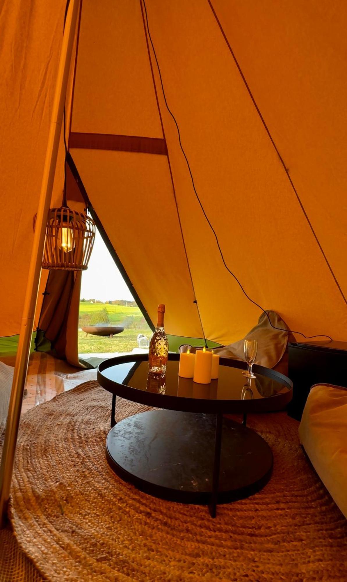 Krusmolle Glamping Hotel เออเบินโค ภายนอก รูปภาพ