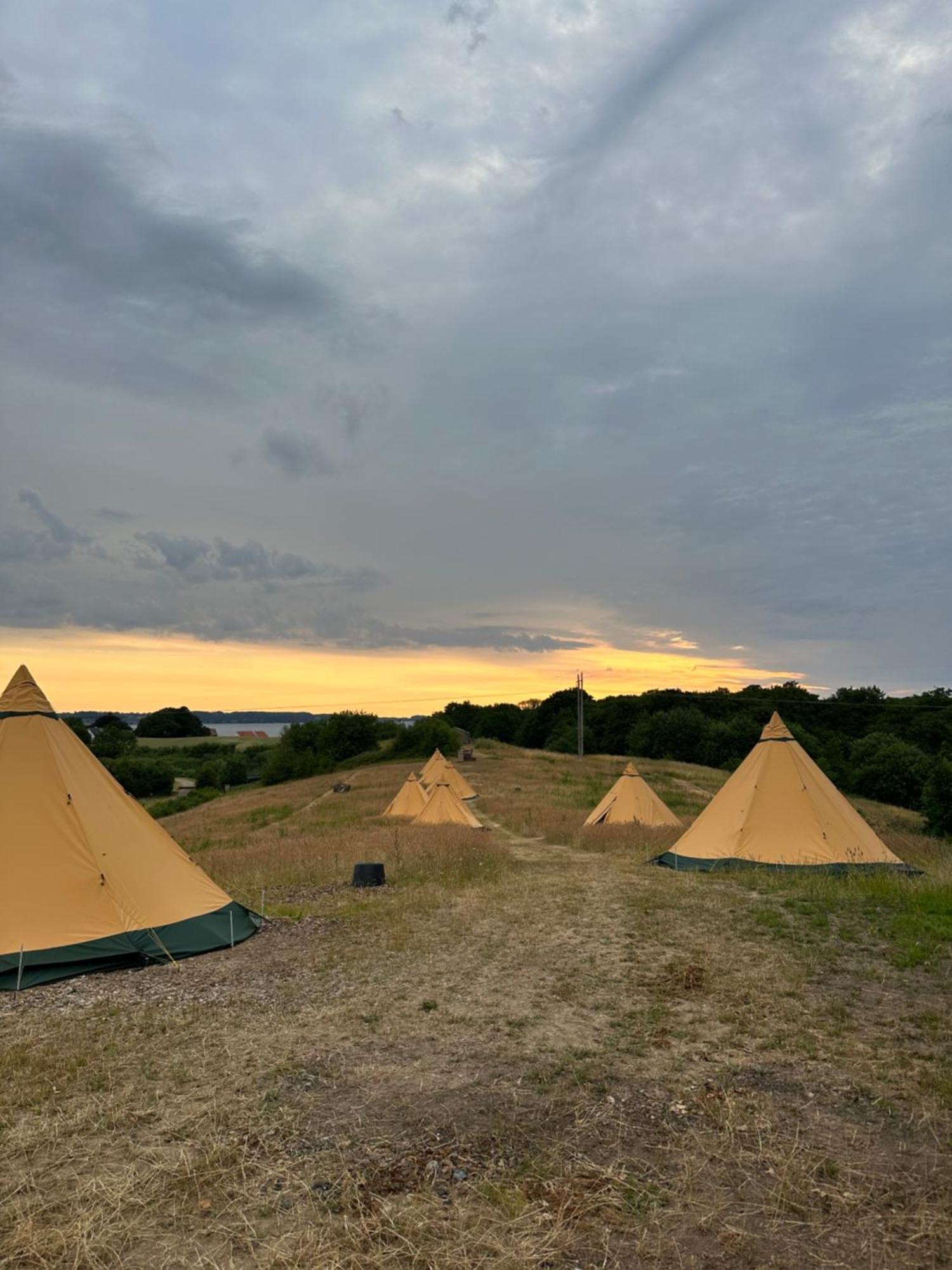 Krusmolle Glamping Hotel เออเบินโค ภายนอก รูปภาพ