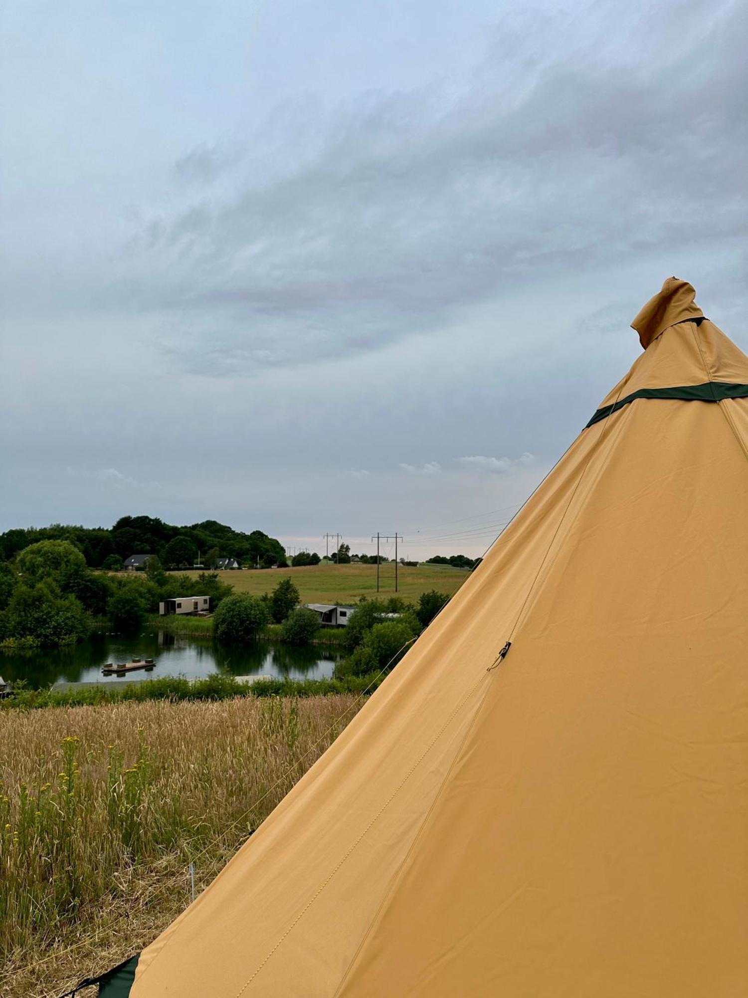 Krusmolle Glamping Hotel เออเบินโค ภายนอก รูปภาพ